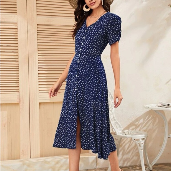 Boho blue ditsy floral button through slit dress - Picture 2 of 5